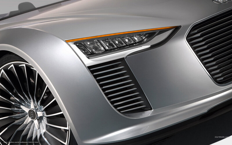 Silver Car Front End — Modern