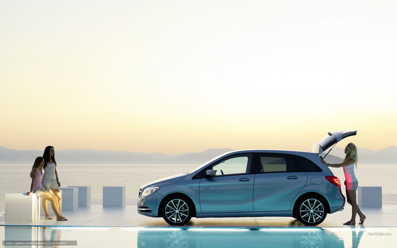 Silver Car with Open Trunk — Blue