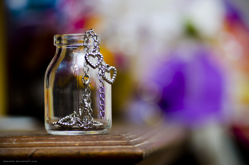Silver Chain in Glass Jar