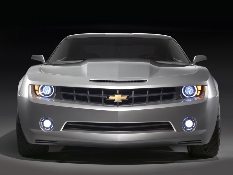 Silver Chevrolet Camaro — Photograph, Headlights