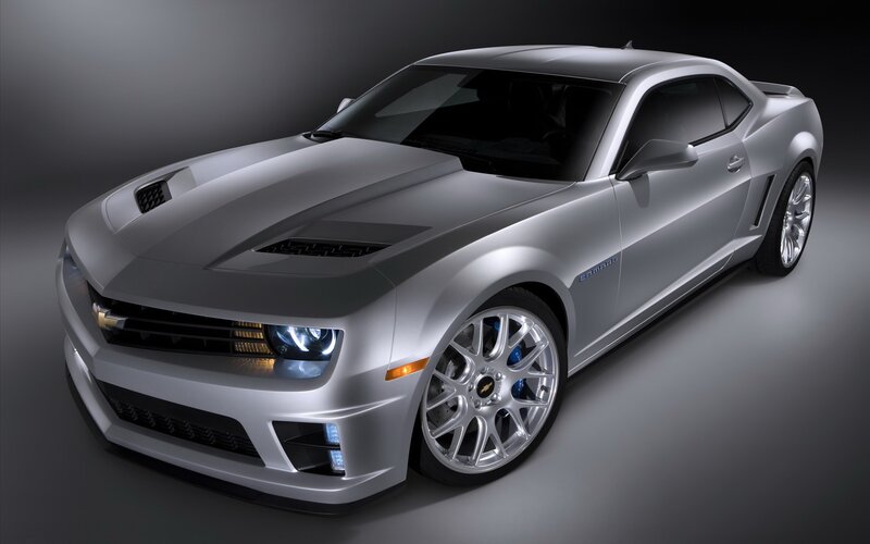 Silver Chevrolet Camaro SS
