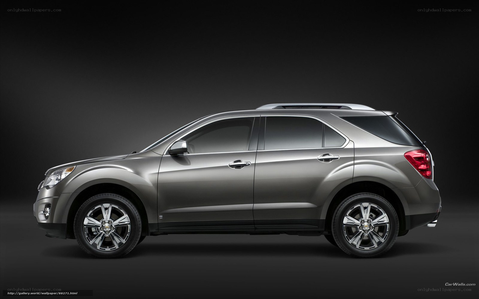 silver chevrolet equinox suv