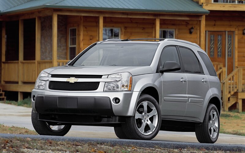 Silver Chevrolet Equinox SUV