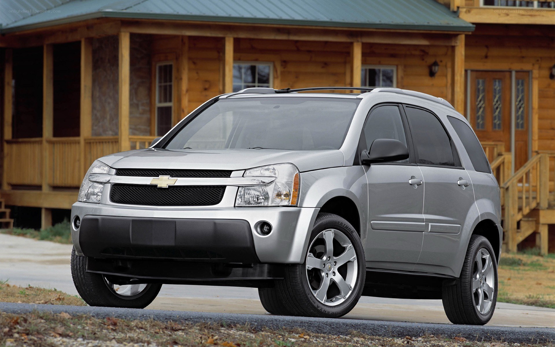 Silver Chevrolet Equinox SUV