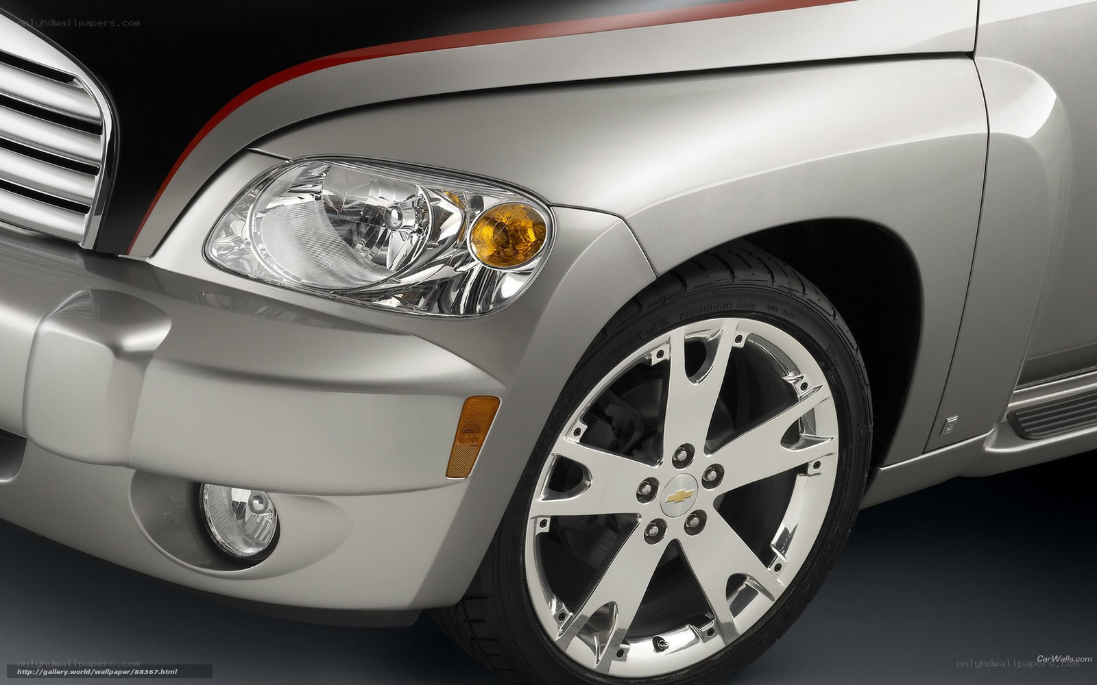 silver chevrolet hhr front view