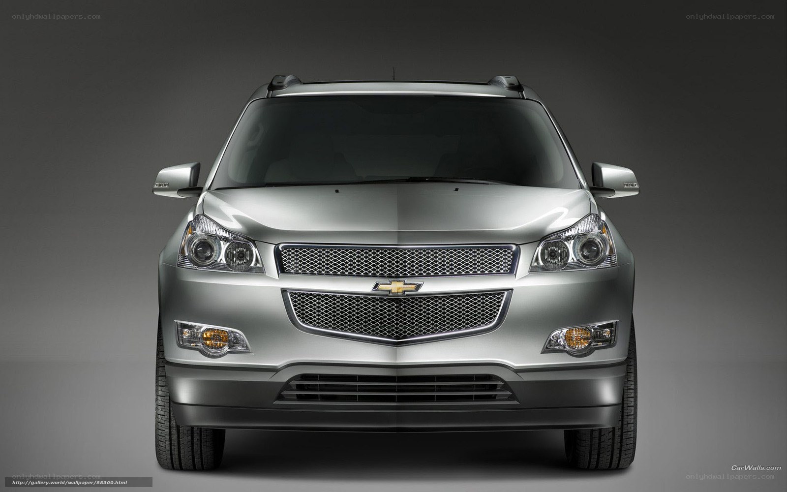 silver chevrolet suv front view