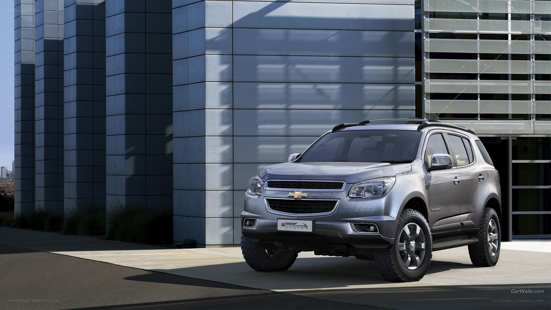 Silver Chevrolet Trailblazer SUV