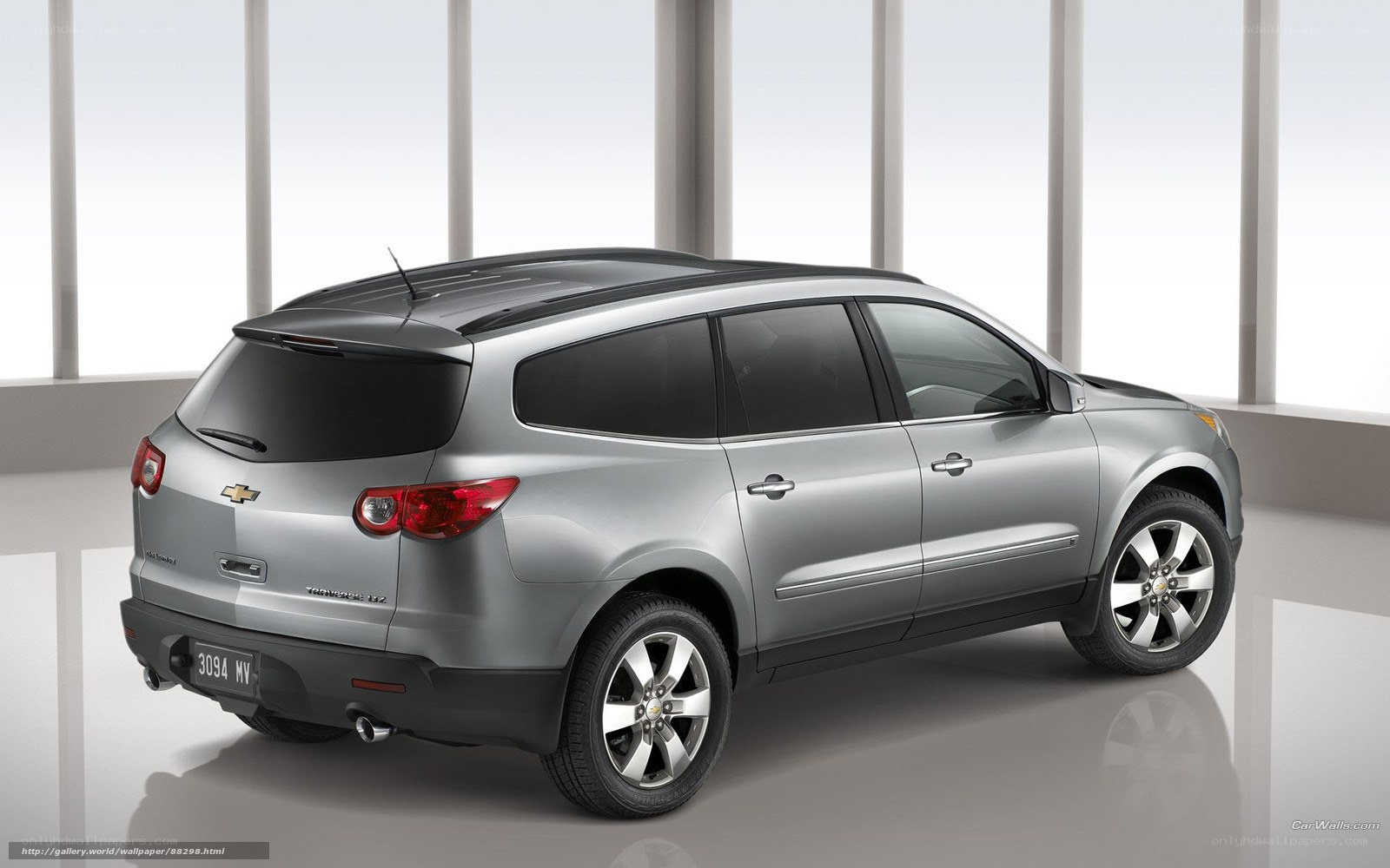 silver chevrolet traverse suv