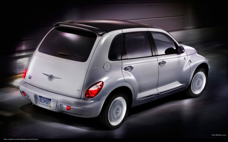 Silver Chrysler Pt Cruiser — Dramatic