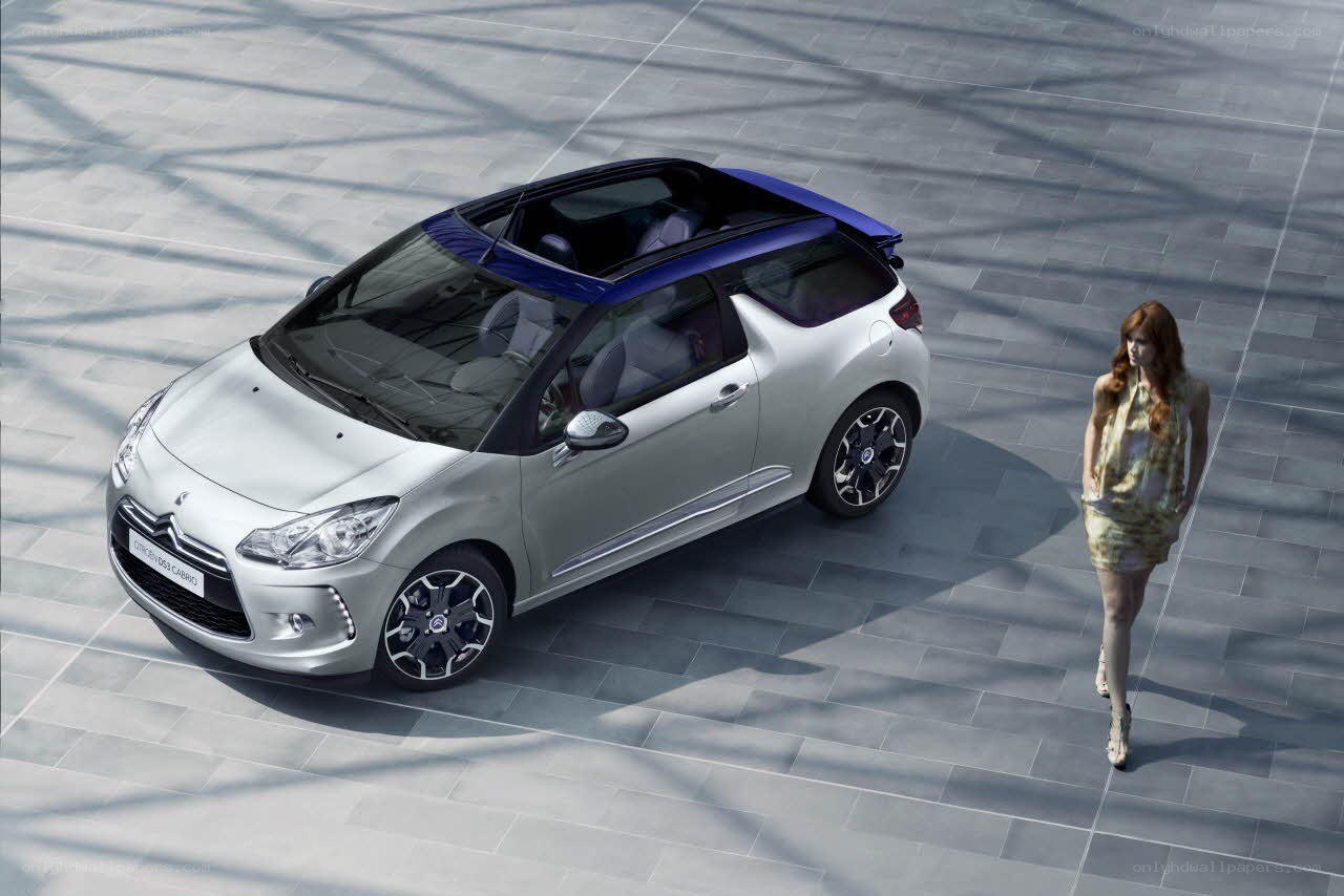 Silver Citroën DS3 Cabrio