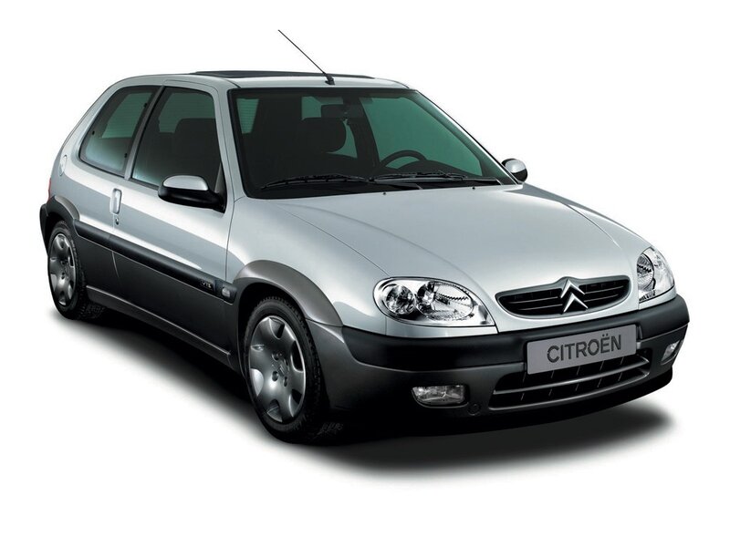 silver citroen xsara hatchback