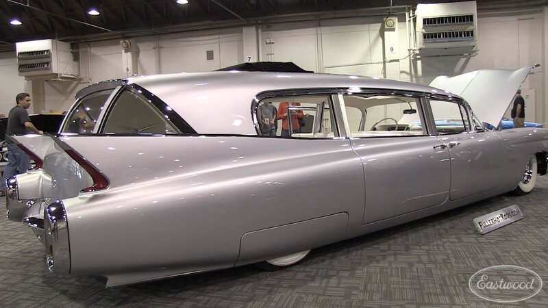 Silver Classic Car — Neutral, Photograph, Car Show