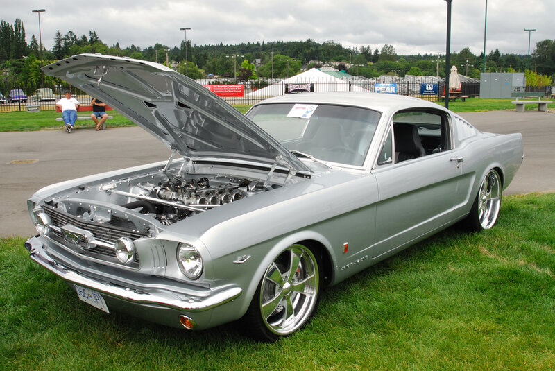 Silver classic Ford Mustang