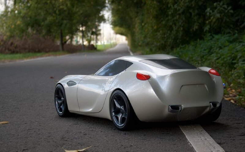 Silver Concept Car — Calm, Autumn