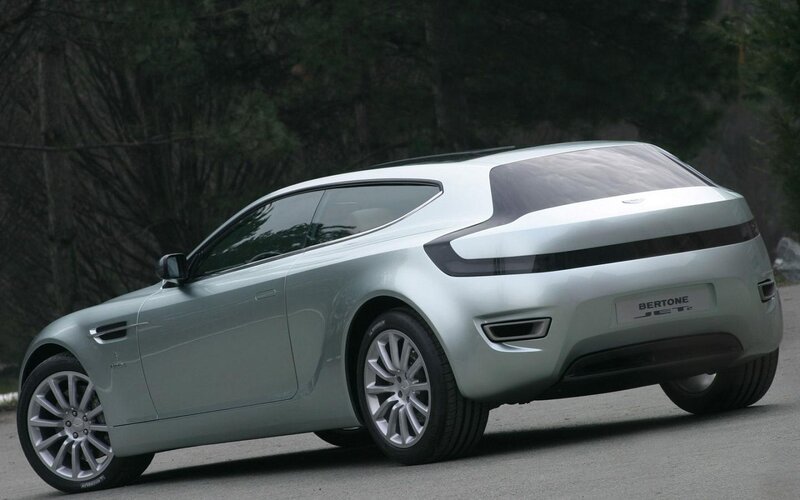 Silver Concept Car — Calm, Photograph
