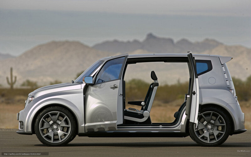 Silver Concept Car — Desert