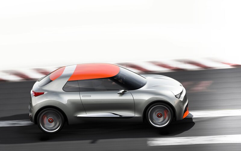Silver Concept Car — Dynamic, 3d Render, Road, Tire