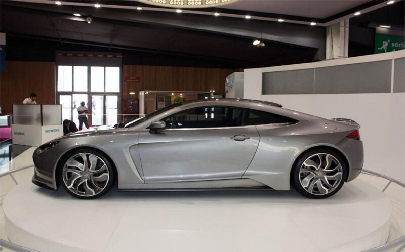 Silver Concept Car — Neutral, Photograph