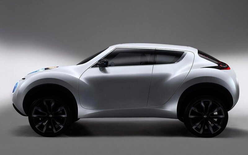 Silver Concept Car — Neutral, Photograph, Wheels, Side Mirror