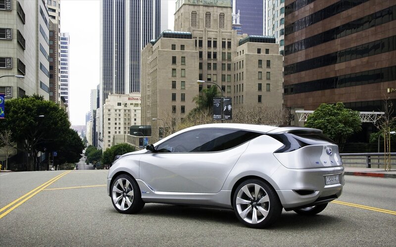 Silver Concept Car — Urban, Afternoon, 3d Render