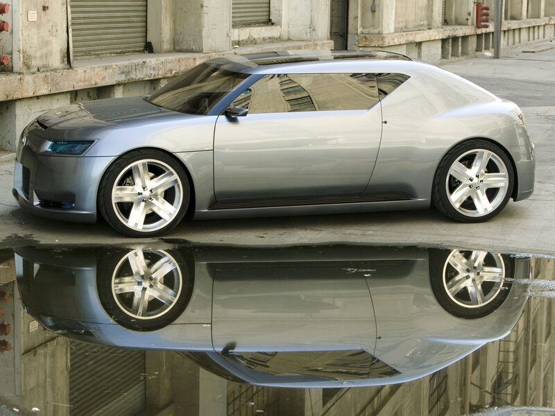 Silver Concept Car — Urban, Photograph
