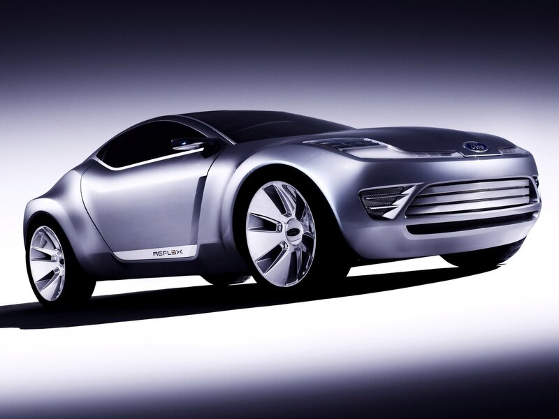 Silver Concept Car — Wheel, Grille