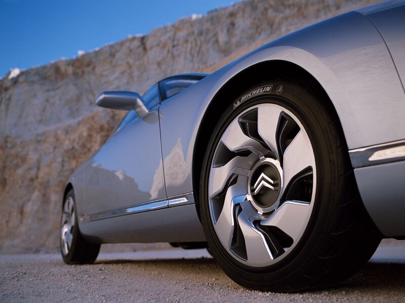 silver concept car wheel