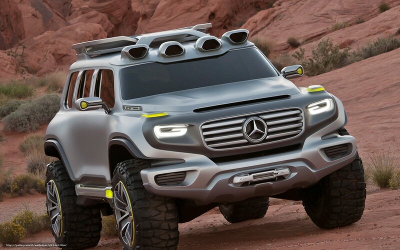 Silver Concept SUV — Dramatic, Afternoon, 3d Render