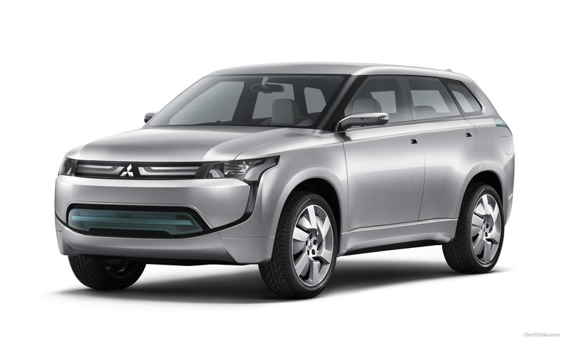 Silver Concept SUV — Neutral, Photograph