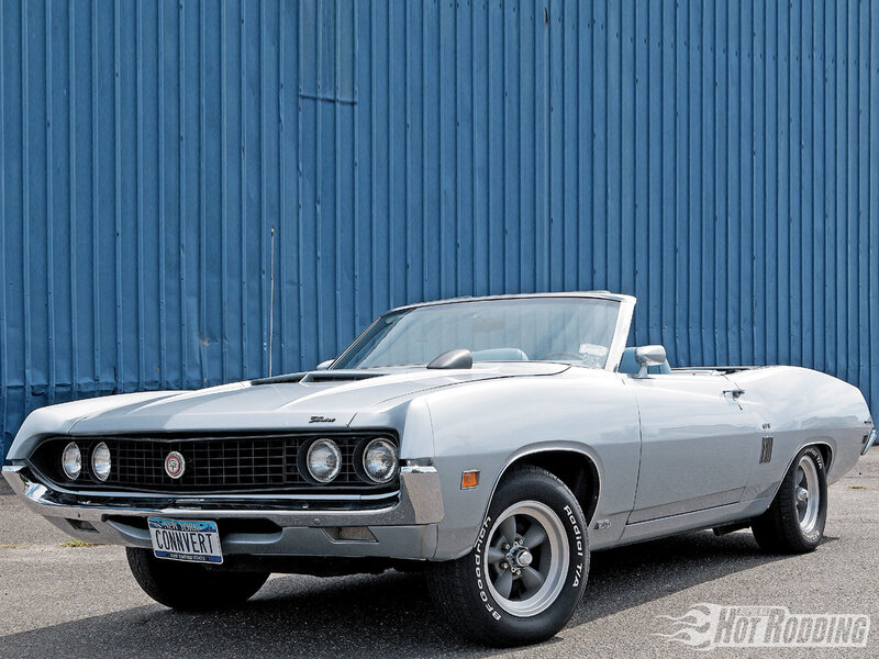 Silver Convertible Car — Calm