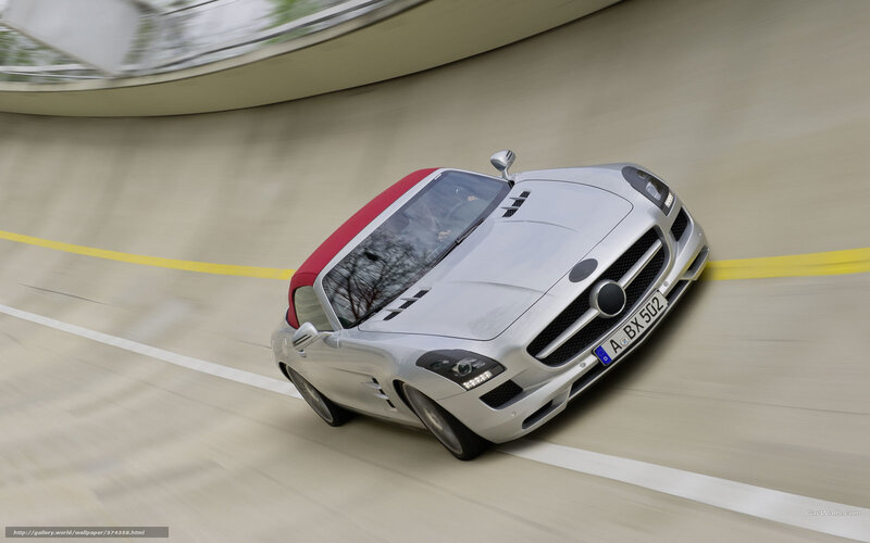Silver Convertible Car — Dynamic, Photograph