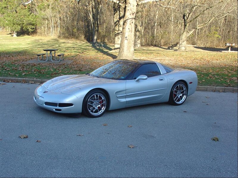 Silver Corvette C5