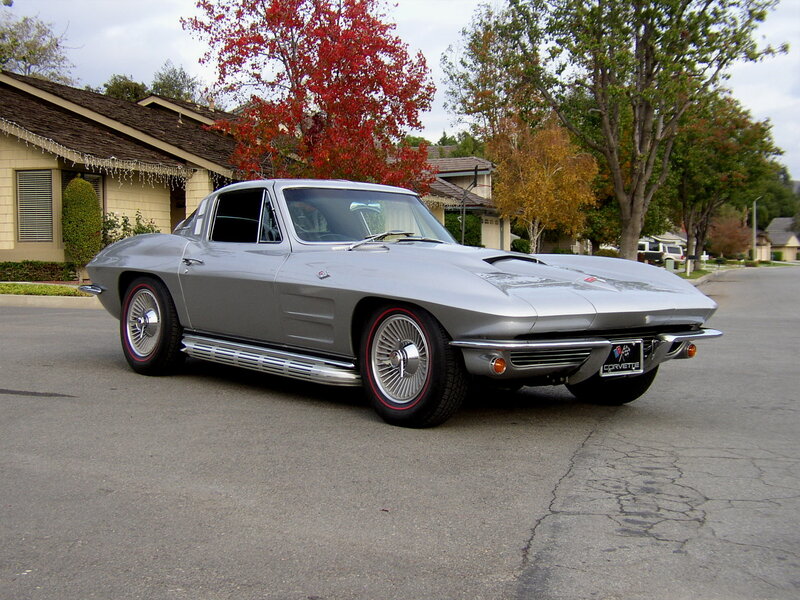 Silver Corvette Car — Gray, Calm