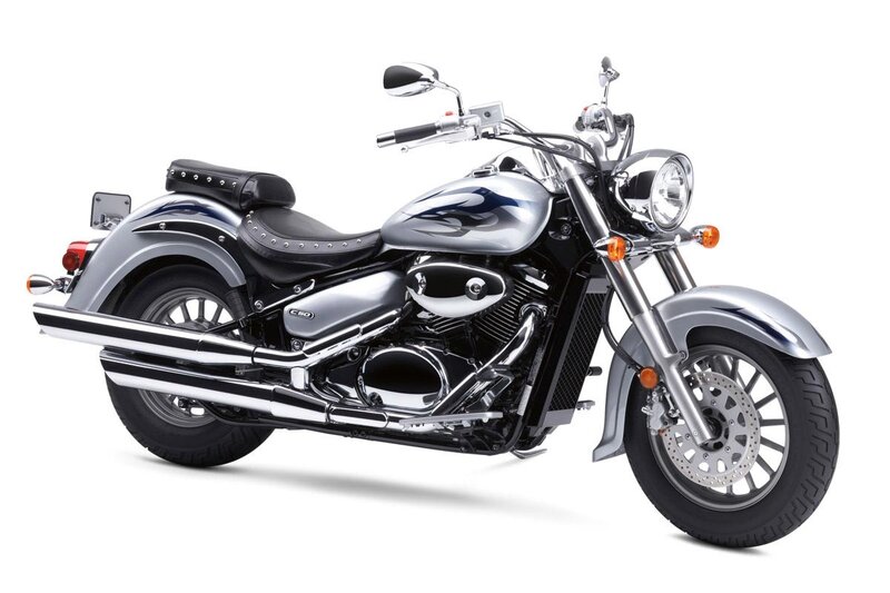 silver cruiser motorcycle