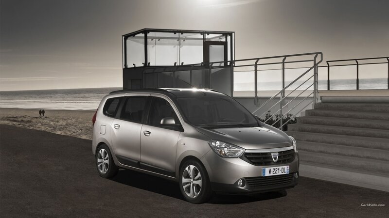 Silver Dacia Dokker