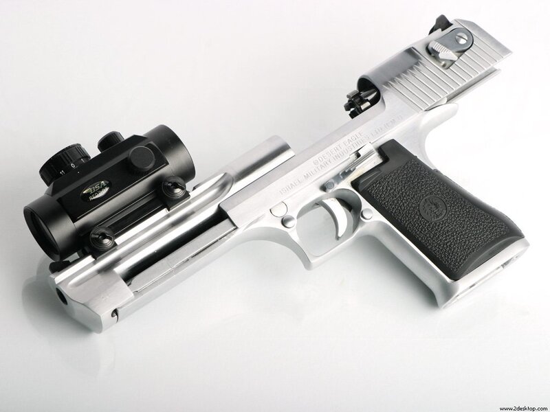 Silver Desert Eagle Pistol — Neutral
