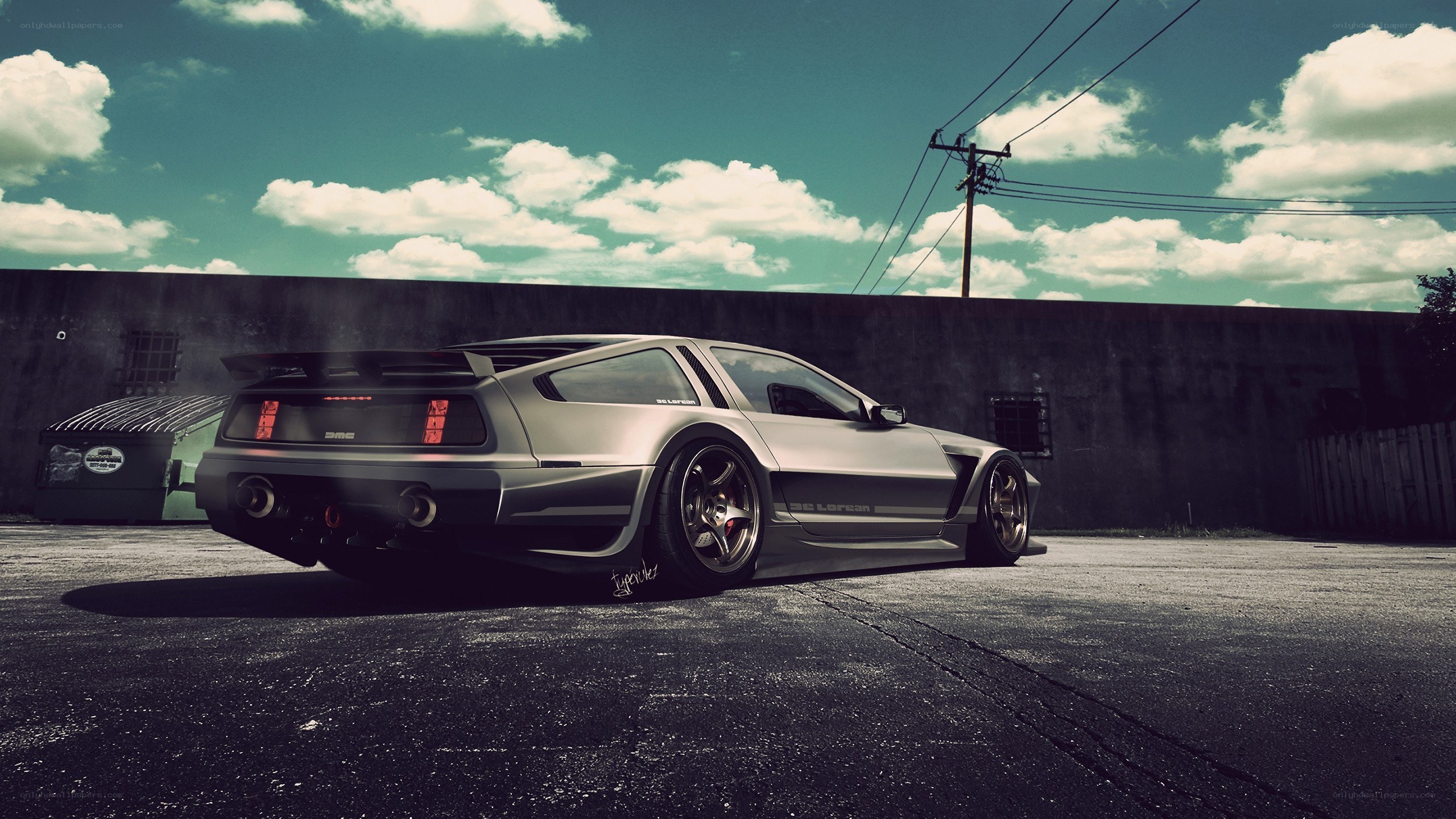 silver dmc delorean car