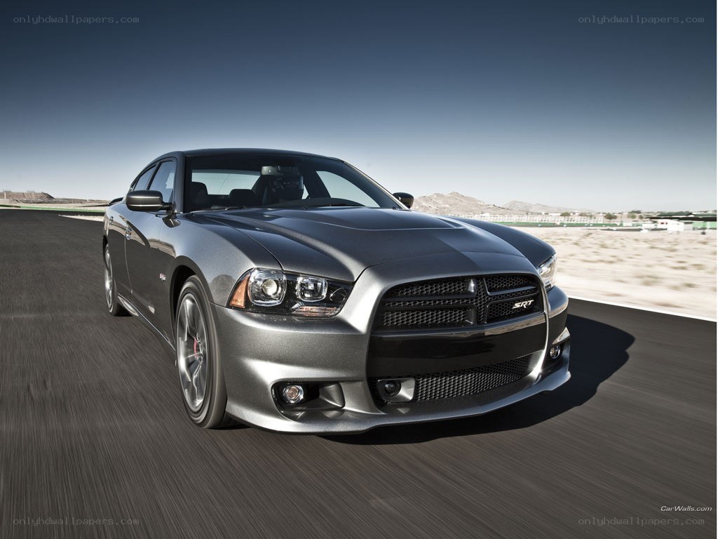 silver dodge charger srt8