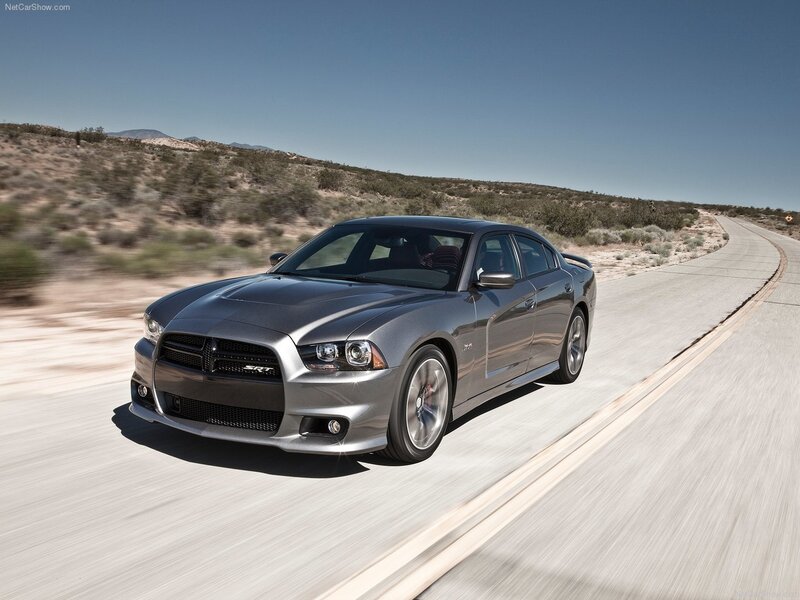Silver Dodge Charger Srt8 — Gray