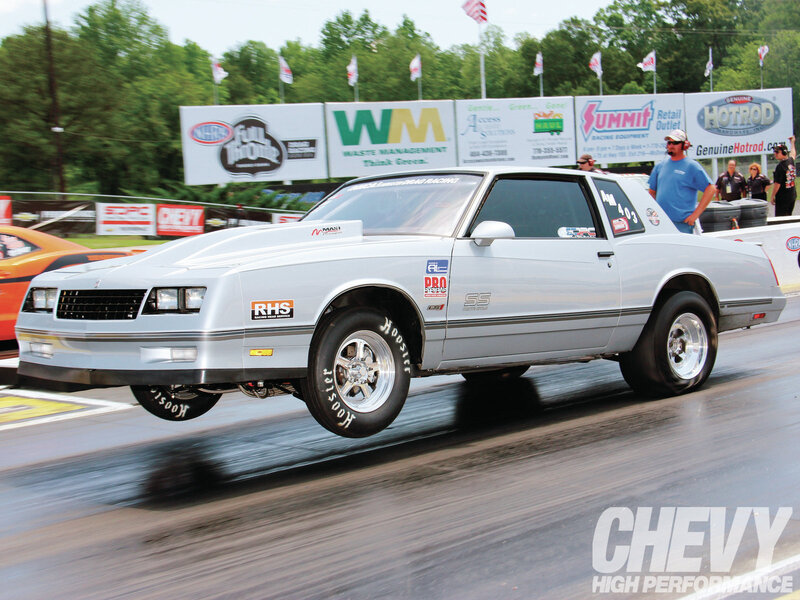 Silver Drag Racing Car — Dynamic