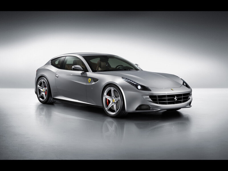 Silver Ferrari Gran Turismo — Dramatic