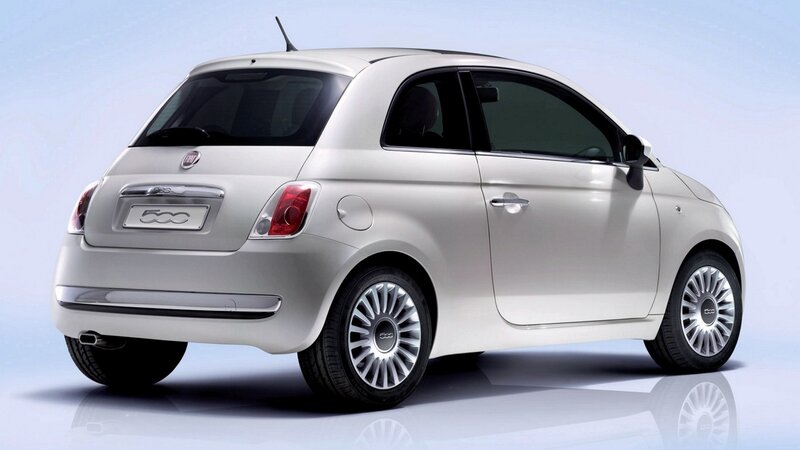 silver fiat 500 car