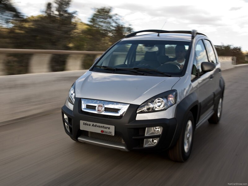 Silver Fiat Idea Adventure