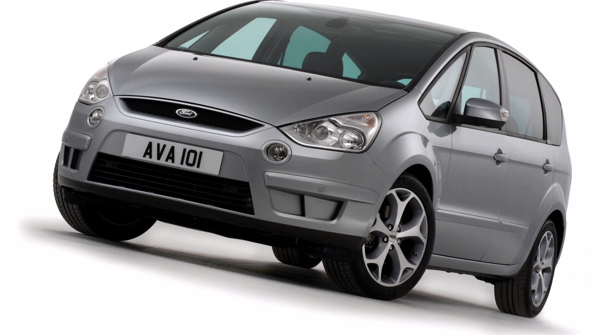 silver ford c-max minivan