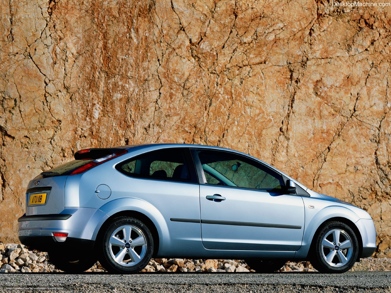 silver ford focus hatchback