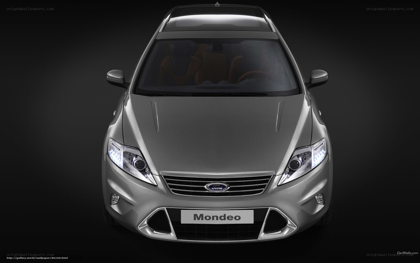 Silver Ford Mondeo front view