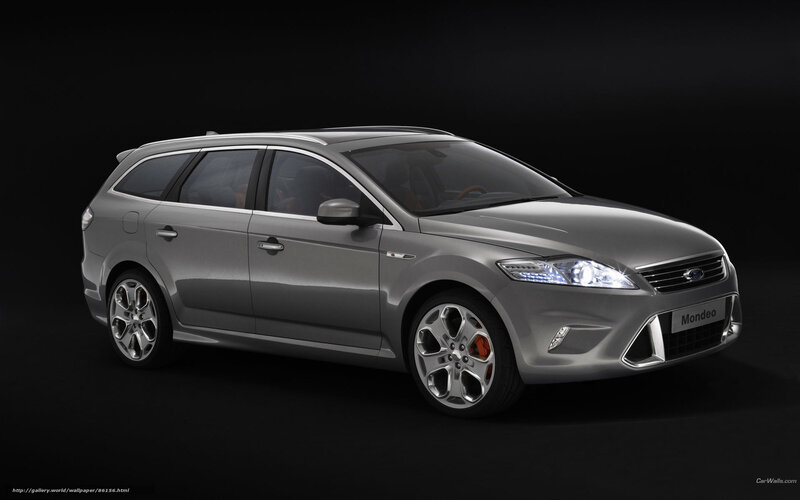 Silver Ford Mondeo Wagon