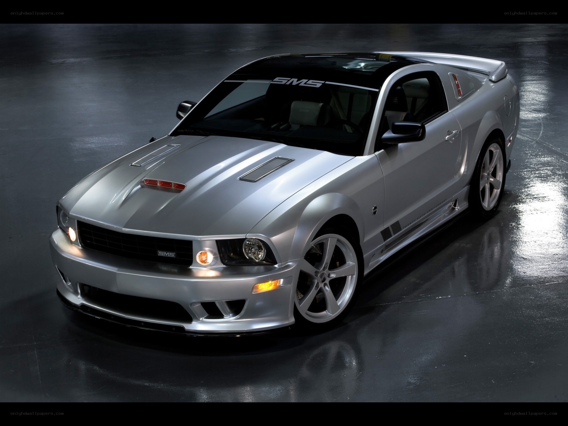 silver ford mustang coupe