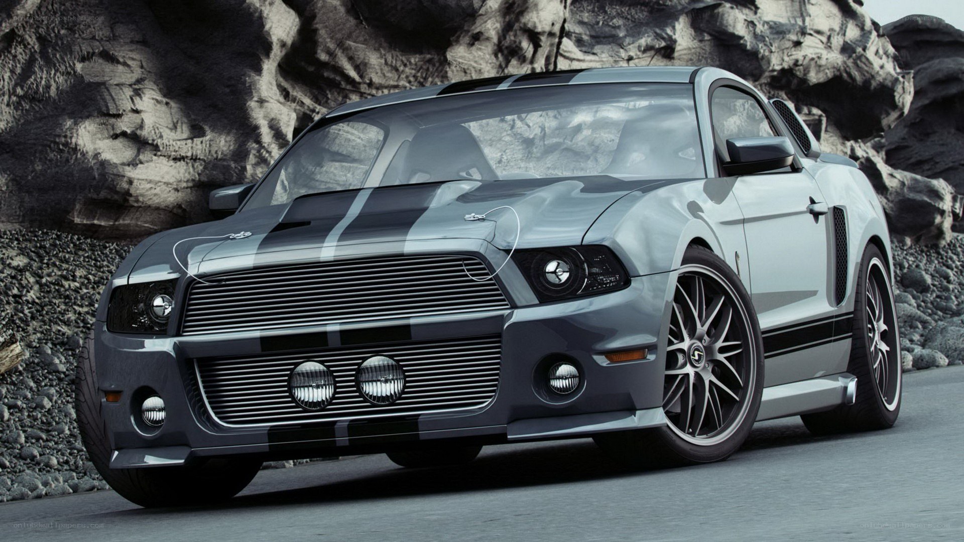 silver ford mustang shelby