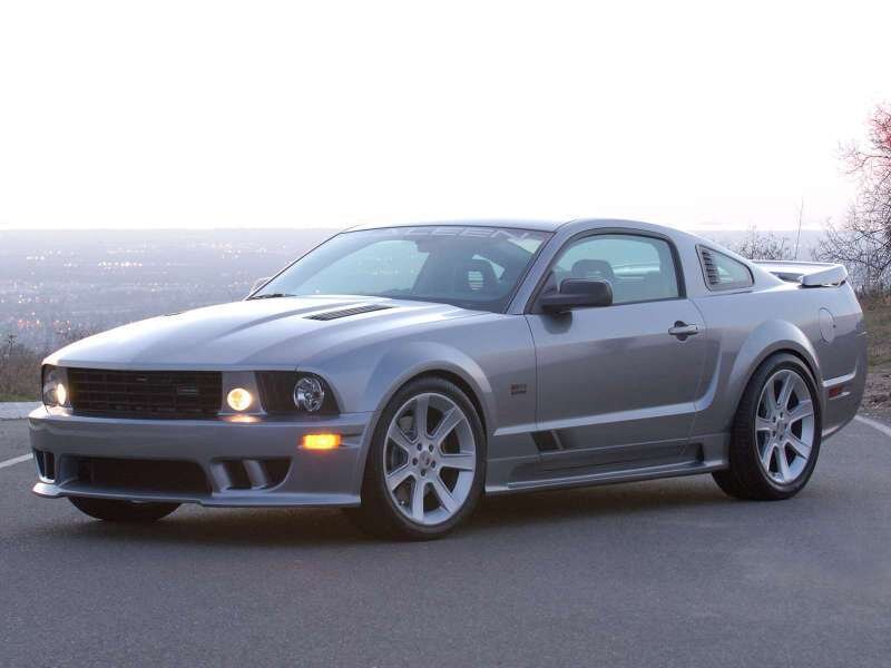 silver ford mustang shelby